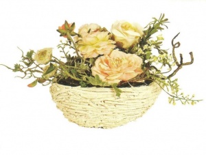 Букет из искусственных цветов в вазе в стиле прованс  в Москве